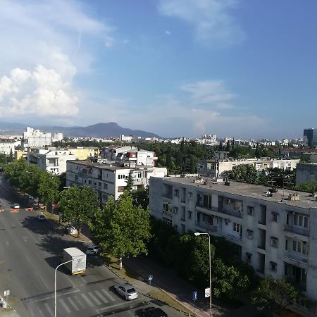 Apartment Sara Podgorica Bagian luar foto