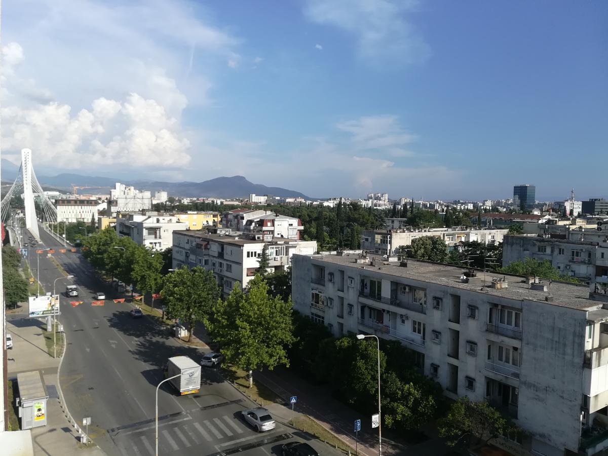 Apartment Sara Podgorica Bagian luar foto